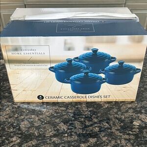HOME ESSENTIAL 4PC CERAMIC CASSEROLE DISHES SET NWT